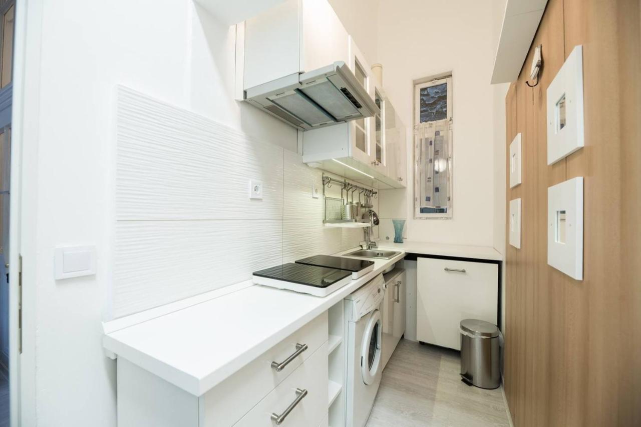בודפשט Cosy And Central Apartment With 4 Bedrooms And A/C מראה חיצוני תמונה