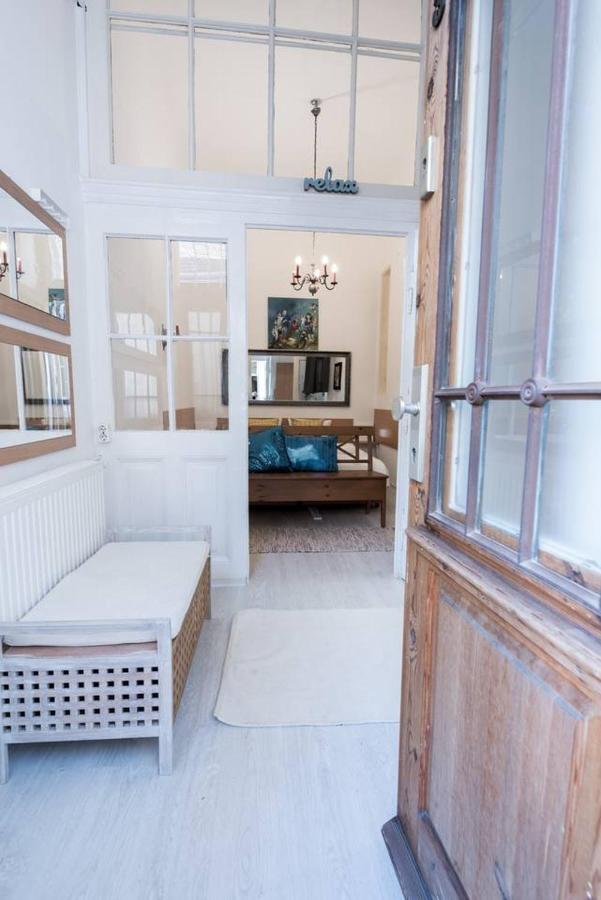 בודפשט Cosy And Central Apartment With 4 Bedrooms And A/C מראה חיצוני תמונה